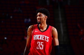 开云下载-伍德或在一周内复出 告别伤病危机，火箭即将反弹？