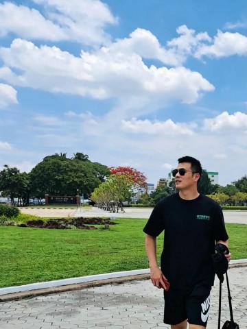 被终身禁足的顾超时隔三年更新社媒：母亲节快乐！